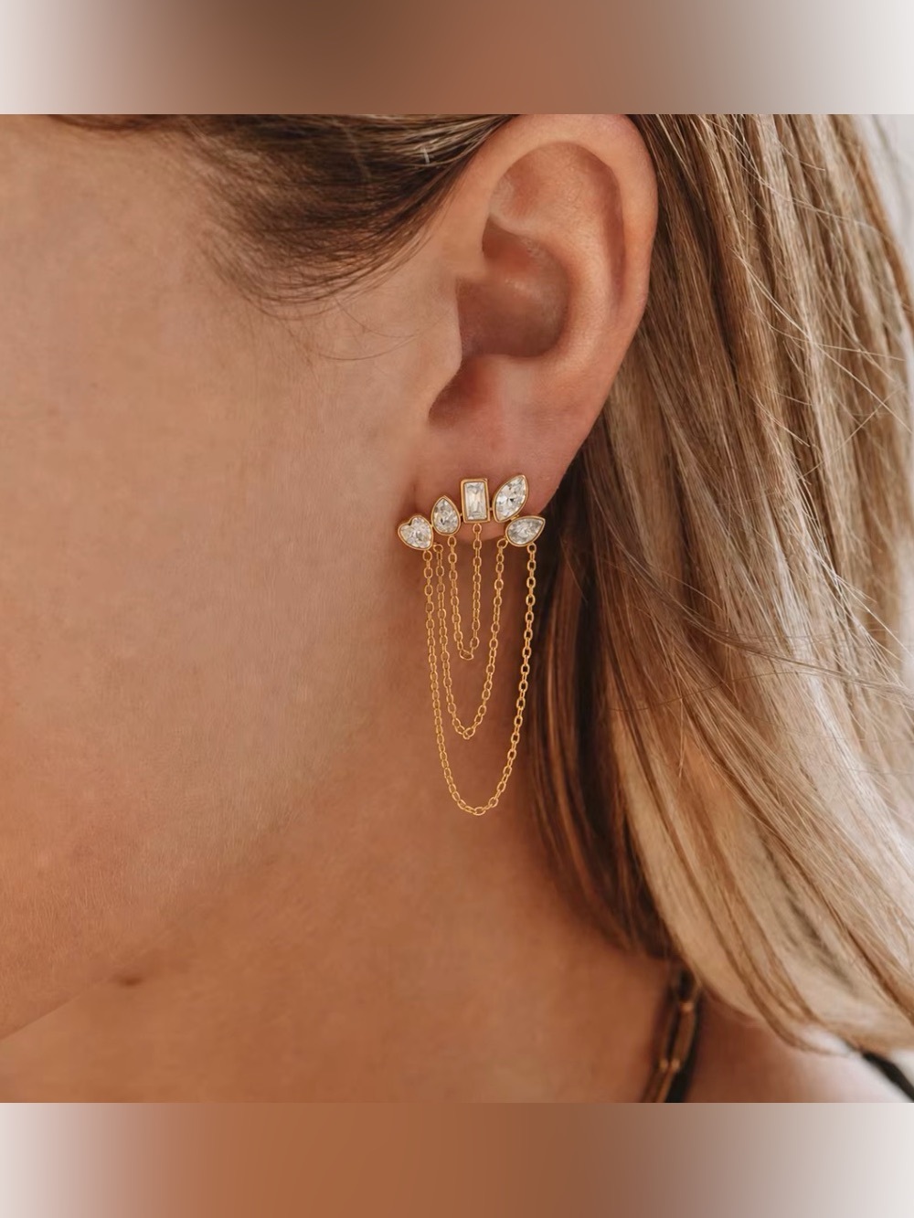 Crystal dangle earrings D176